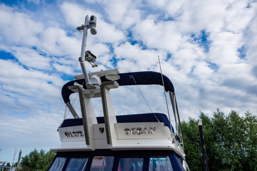 2708 094318 Martin Hols 6 I4 A4280 CR3