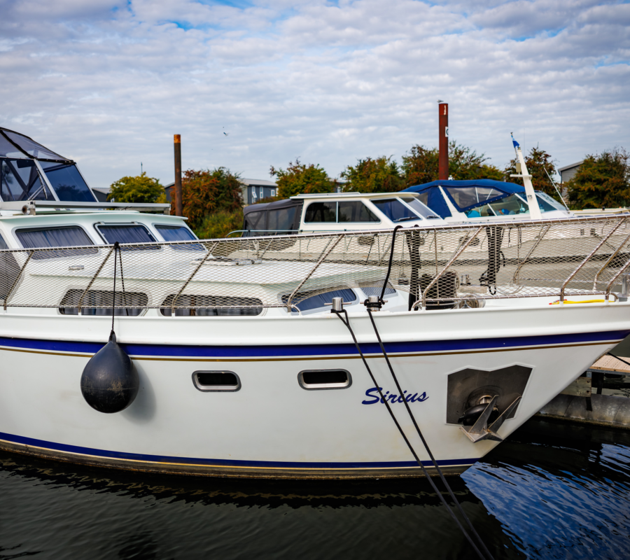 2708 094445 Martin Hols 6 I4 A4296 CR3